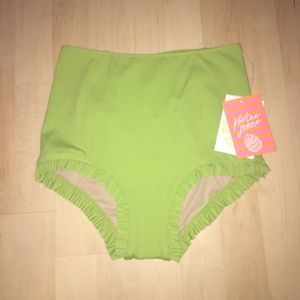 KJ Green Tea Ruffled Bottoms